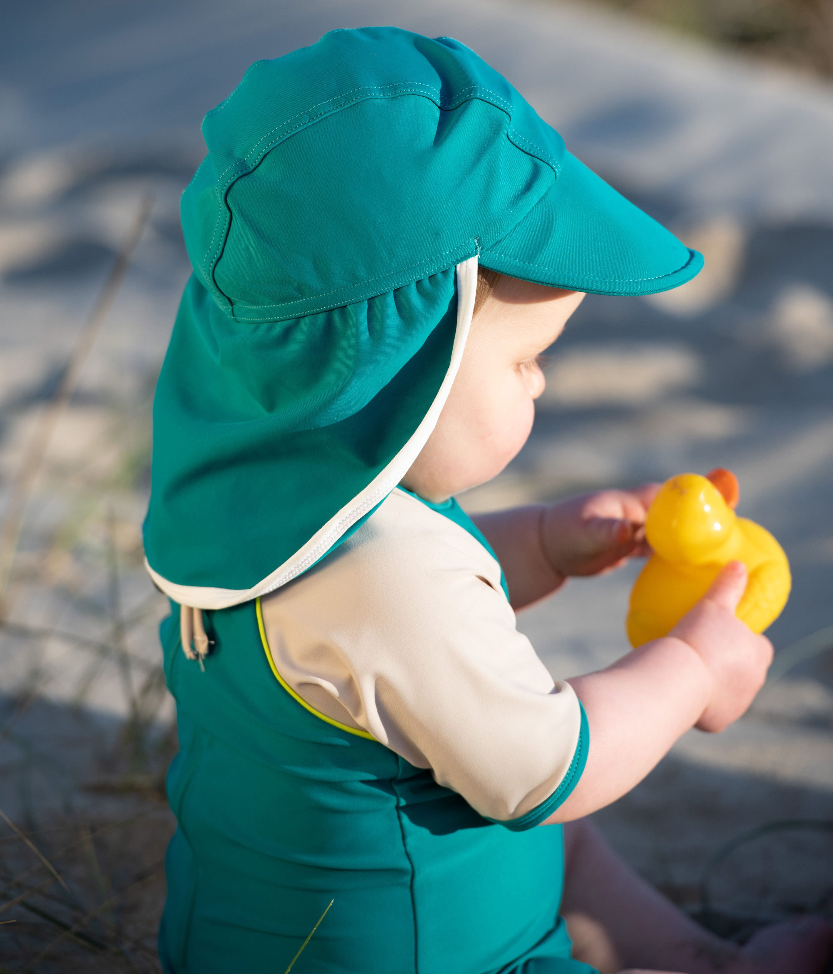 casquette-bleu-canard-bébé